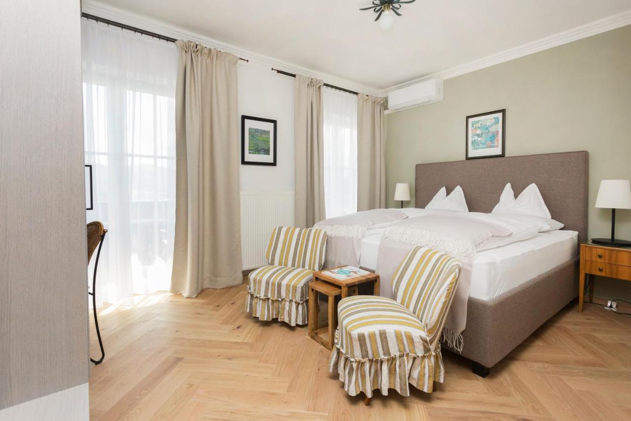 Boutique Hotel Aichinger Nussdorf am Attersee Buitenkant foto
