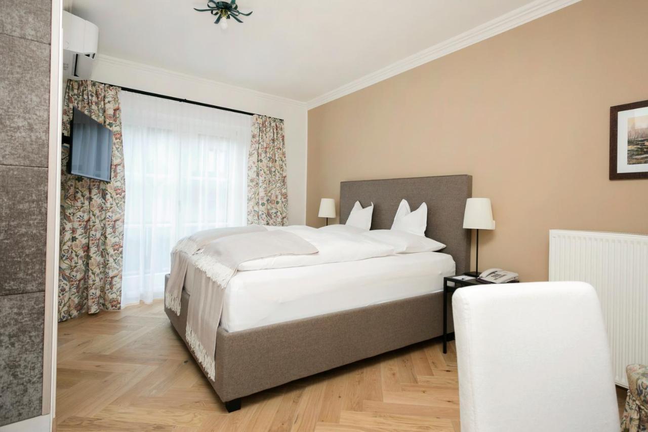 Boutique Hotel Aichinger Nussdorf am Attersee Buitenkant foto