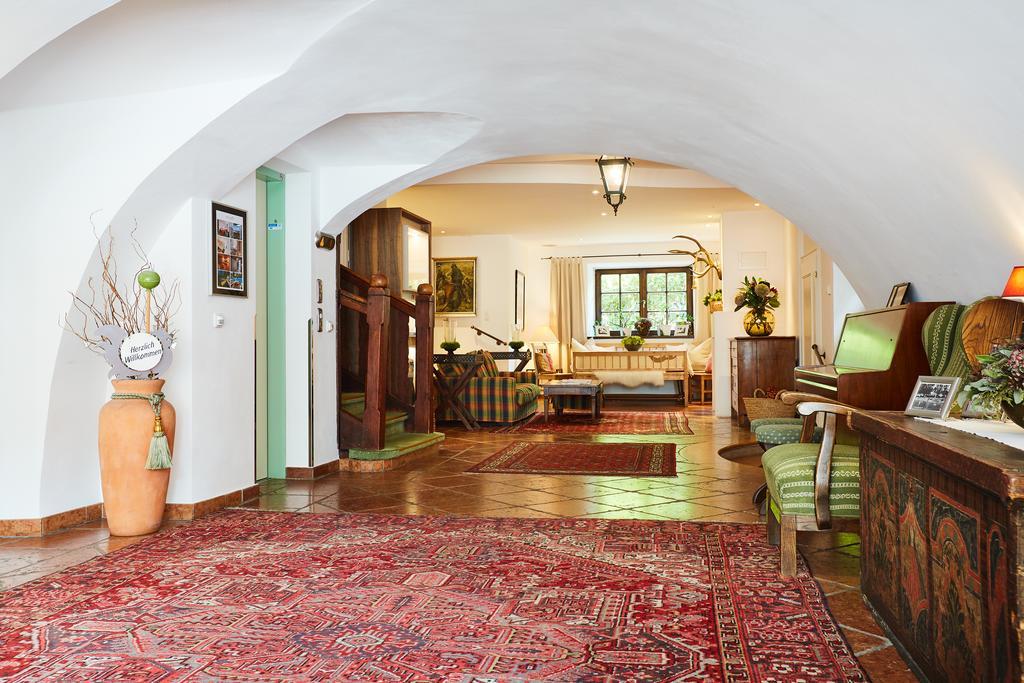 Boutique Hotel Aichinger Nussdorf am Attersee Buitenkant foto